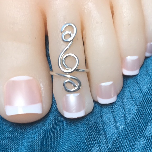 Sterling Silver Toe Ring/MIDI Ring- Adjustable Toe Ring - Free Spirit 3 - Picture 2 of 6